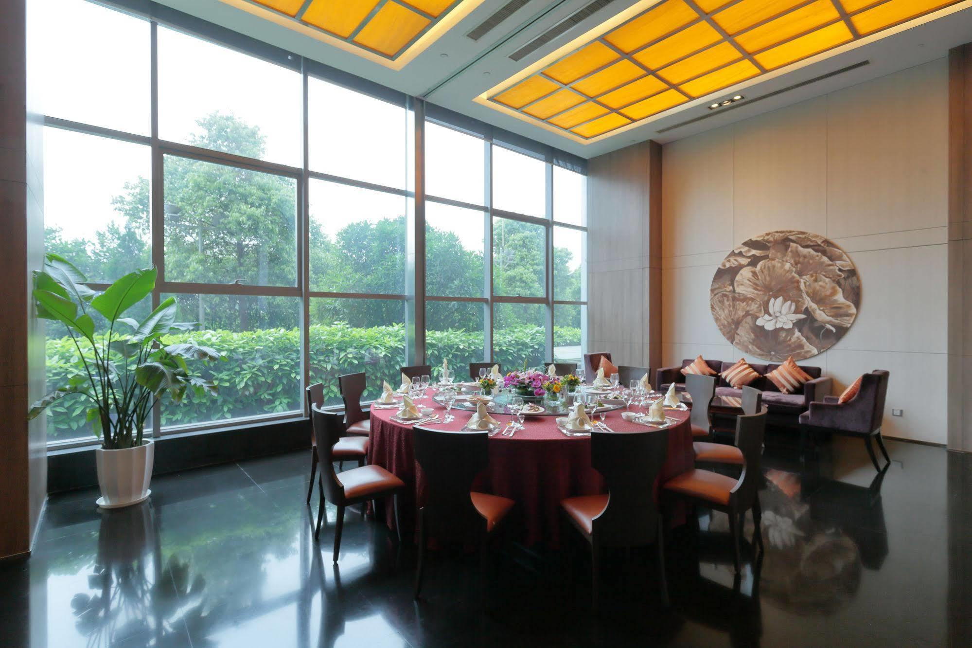 Mercure Suzhou Park Hotel & Suites Extérieur photo
